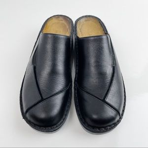 Naot Black Leather Clogs